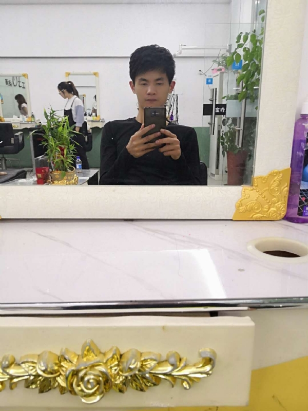 小九玖的第一张照片--平和婚介网