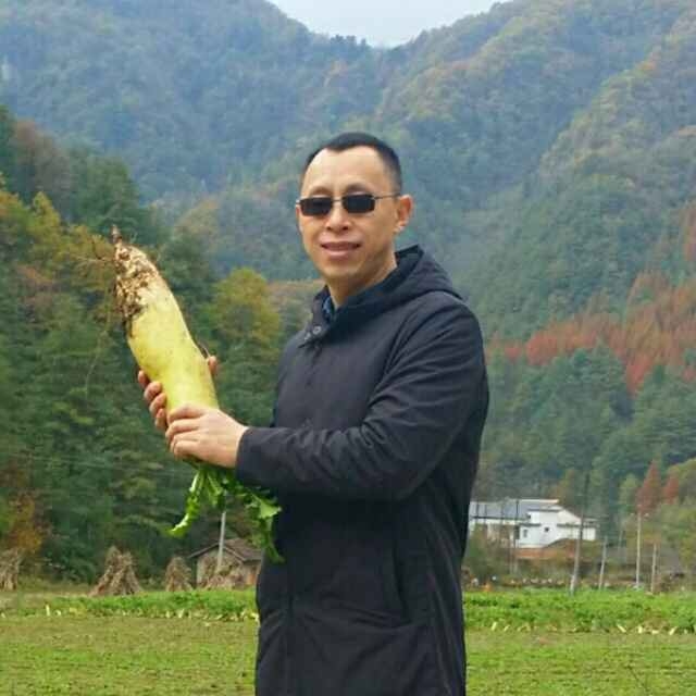 墨迹男的第一张照片--平和婚介网