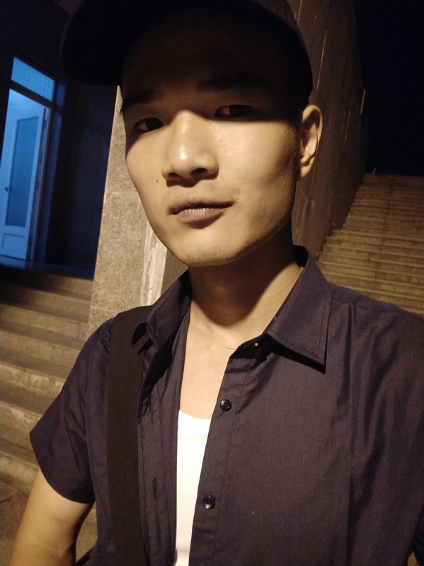 各取所需的第一张照片--平和婚介网