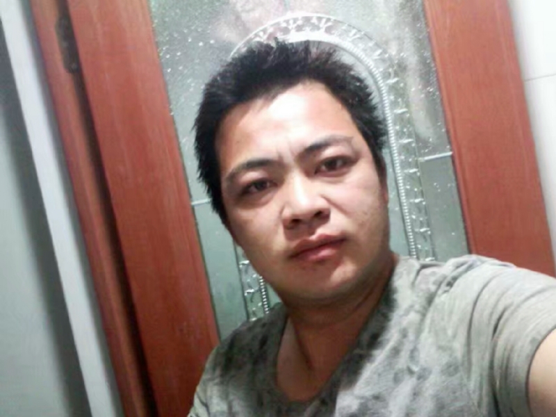 往事随风的第一张照片--平和婚介网