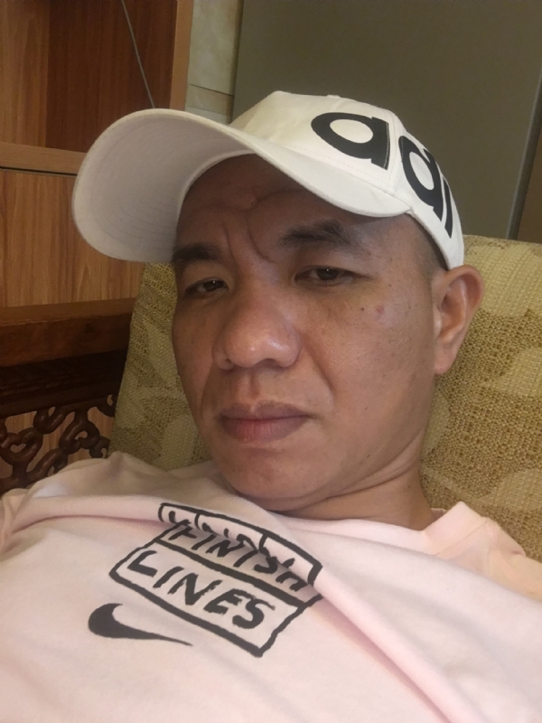 坚持到底的第一张照片--平和婚介网