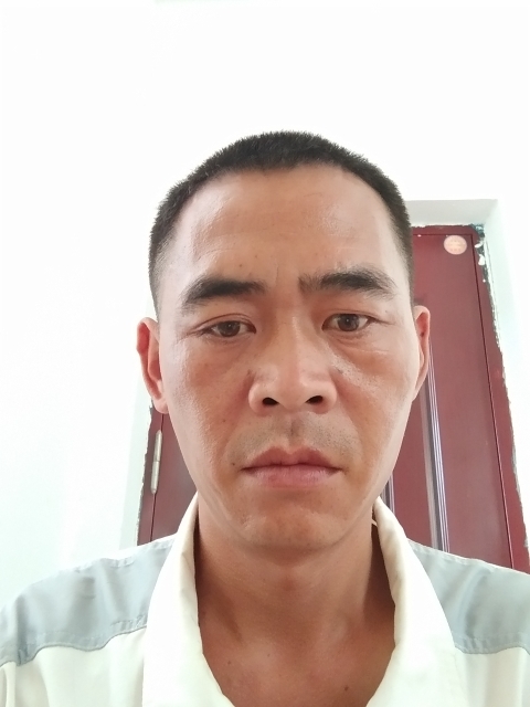 寻爱的第一张照片--平和婚介网