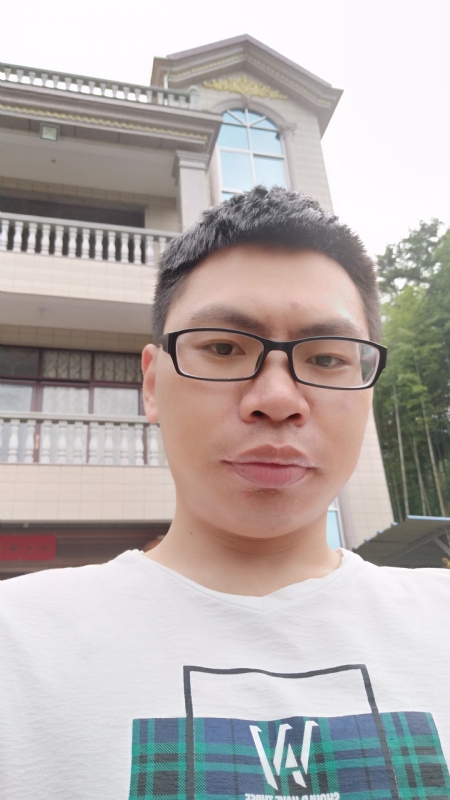 找一个人的第一张照片--平和婚介网