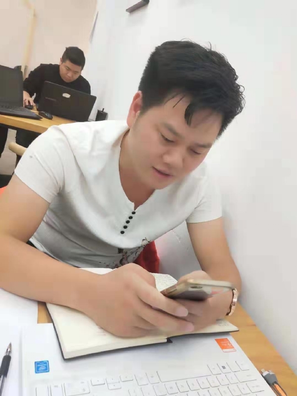麒麟的第一张照片--平和婚介网