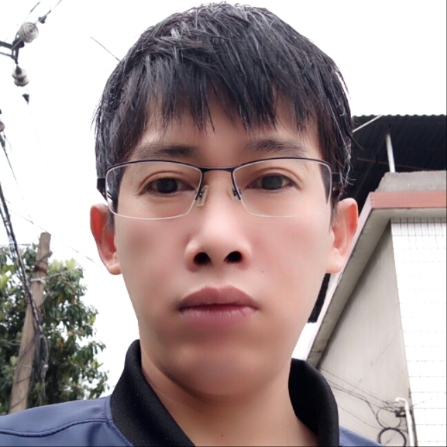 下凡买烟的第一张照片--平和婚介网
