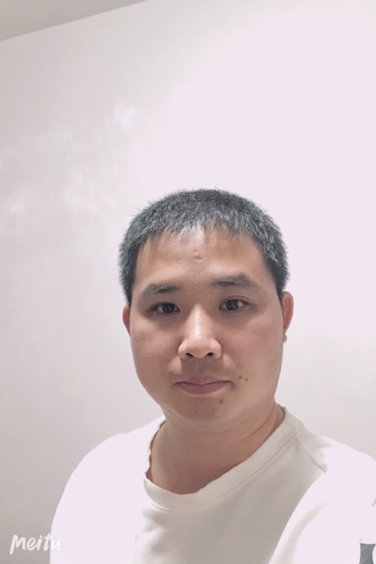 小梁的第一张照片--平和婚介网