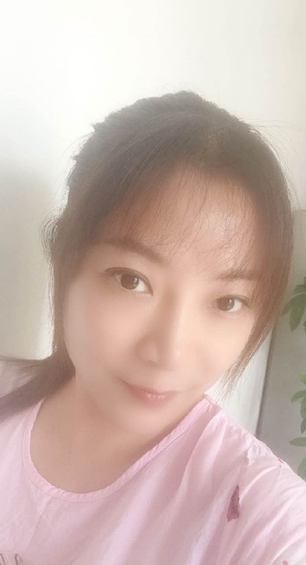 美丽在现的第一张照片--平和婚介网