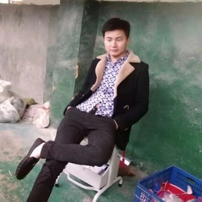森的第一张照片--平和婚介网