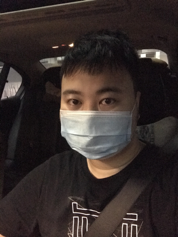 Roman的第一张照片--平和婚介网
