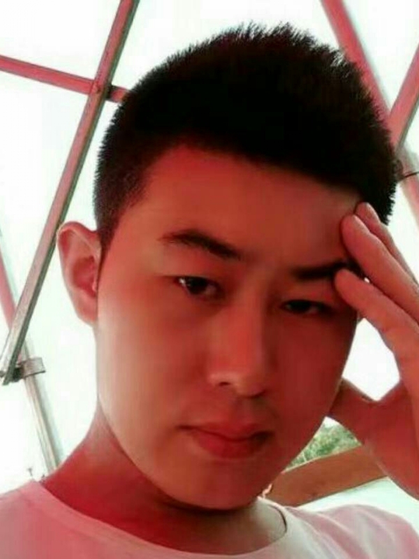 淡漠的第一张照片--平和婚介网