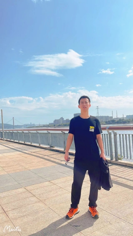 小螃蟹的第一张照片--平和婚介网