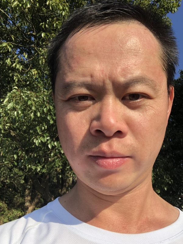 猩猩巨呃的第四张照片--平和婚介网