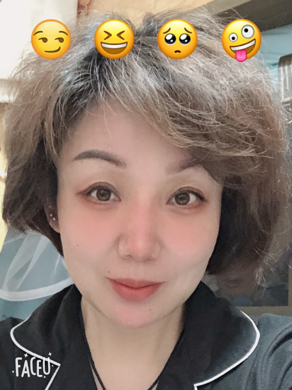 飘拂的第一张照片--平和婚介网