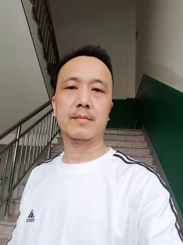 假如风有颜色的第一张照片--平和婚介网