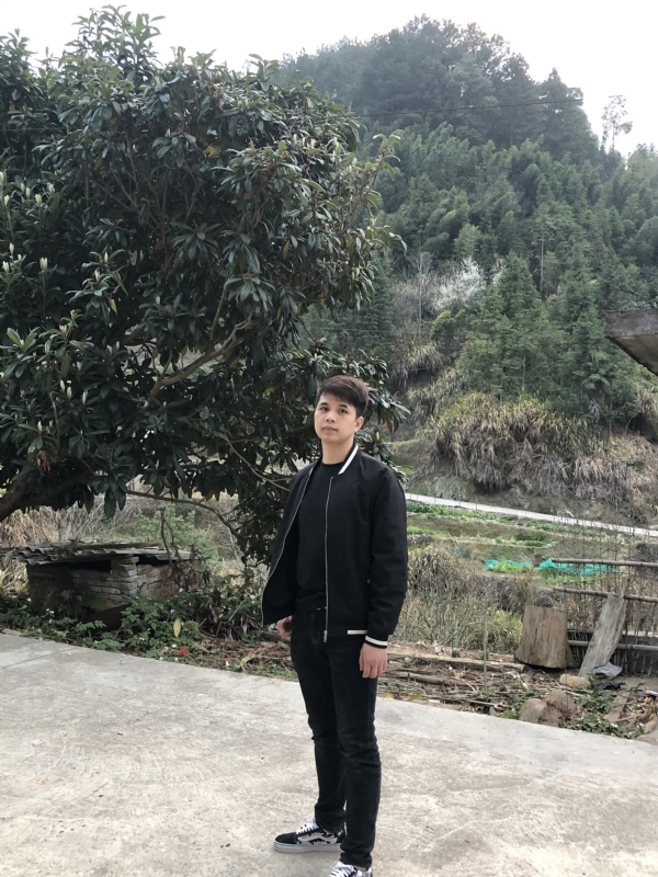 随遇而安的第一张照片--平和婚介网