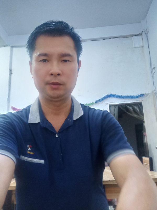 我是自强不息的第一张照片--平和婚介网