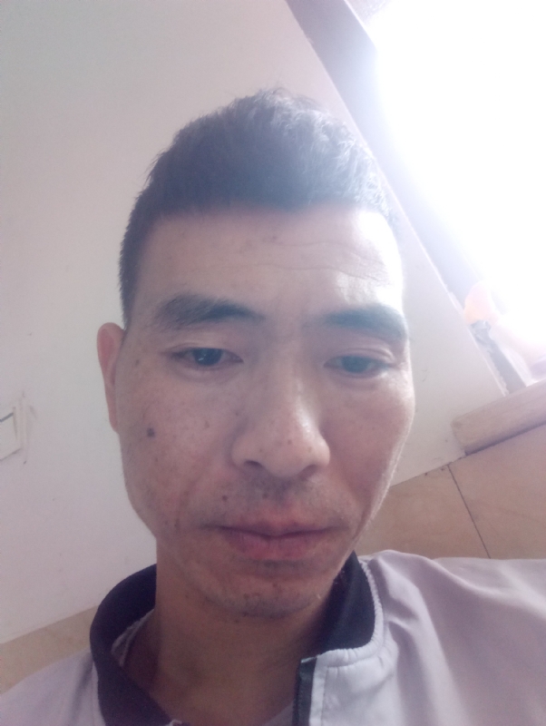 想你的夜的第一张照片--平和婚介网