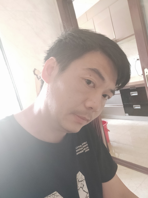 漫步的第二张照片--平和婚介网