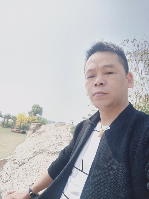 受伤的人的第一张照片--平和婚介网