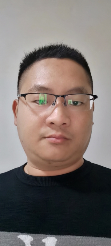 龙逍遥的第一张照片--平和婚介网