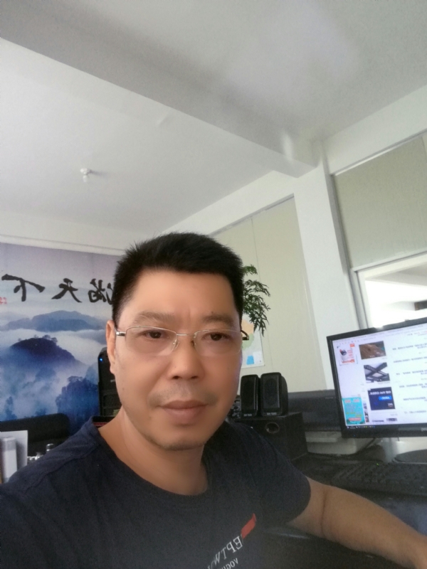心平气和的第一张照片--平和婚介网