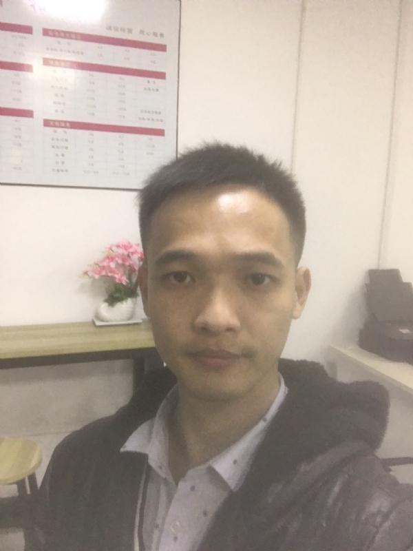 法律人小陈的第一张照片--平和婚介网