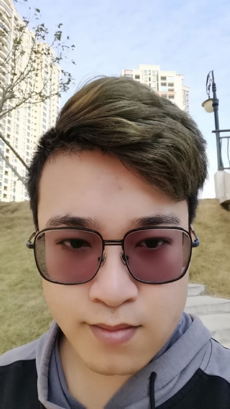 小陈的第一张照片--平和婚介网