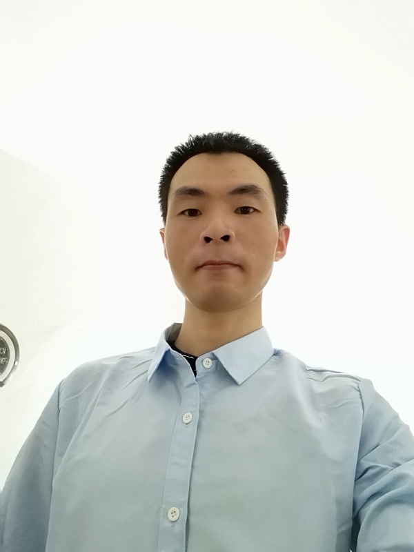小闹钟的第二张照片--平和婚介网