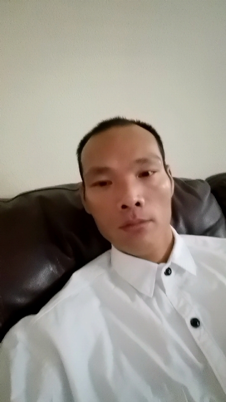 只影向谁去的第四张照片--平和婚介网