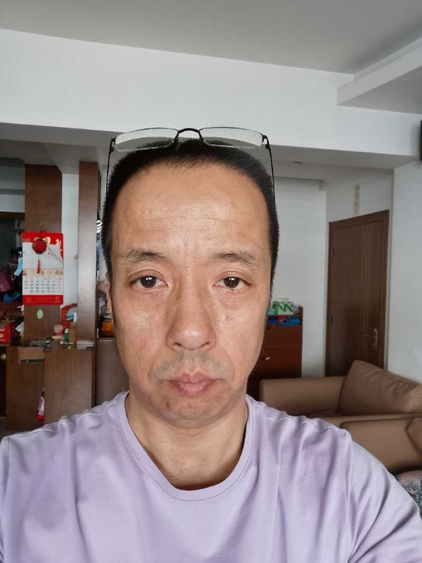 萨博的第一张照片--平和婚介网