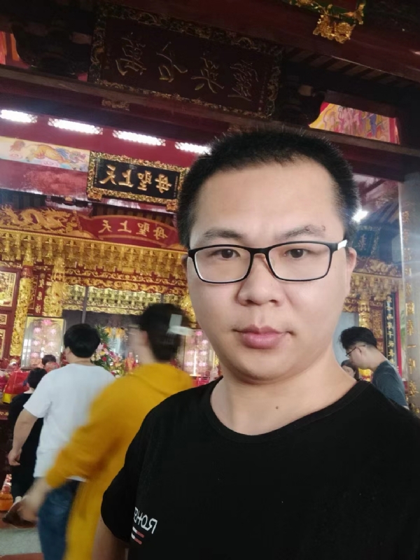 天哥的第一张照片--平和婚介网