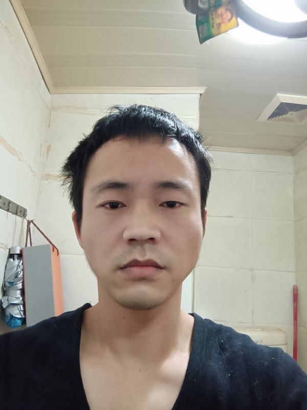 守望天空的第一张照片--平和婚介网