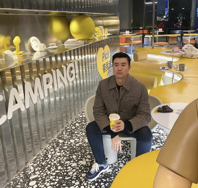 海邊漫步的第一张照片--平和婚介网