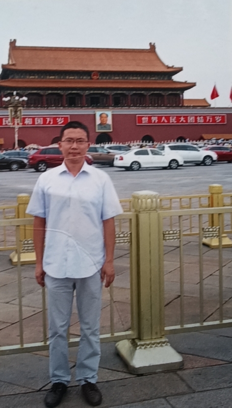 乔治的第一张照片--平和婚介网