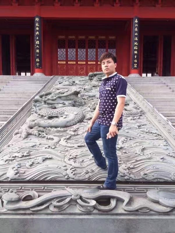 御龙氏的第一张照片--平和婚介网
