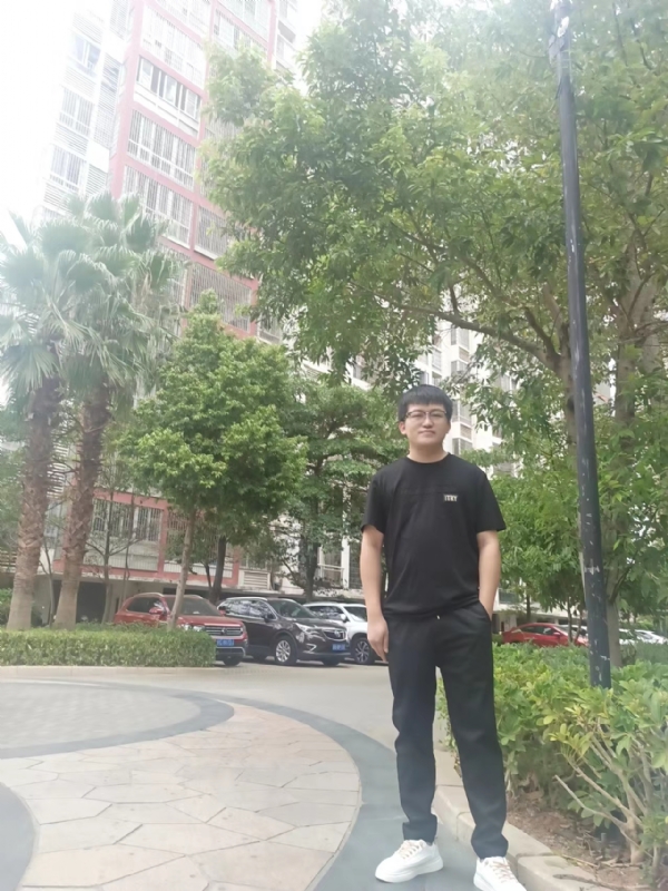 等闲的第四张照片--平和婚介网