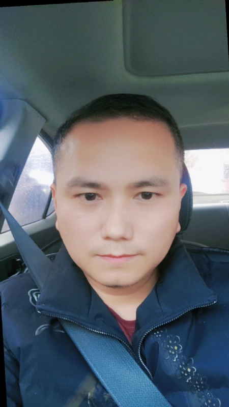 随心飞翔的第一张照片--平和婚介网