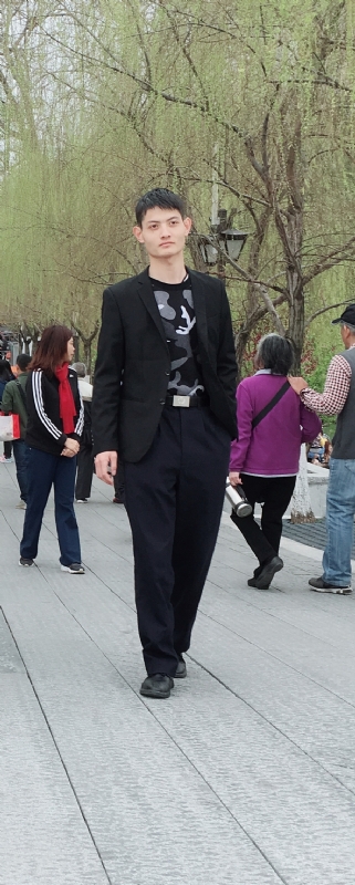 风一样的第一张照片--平和婚介网
