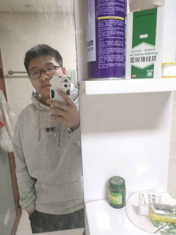 乌鸦坐飞机的第一张照片--平和婚介网