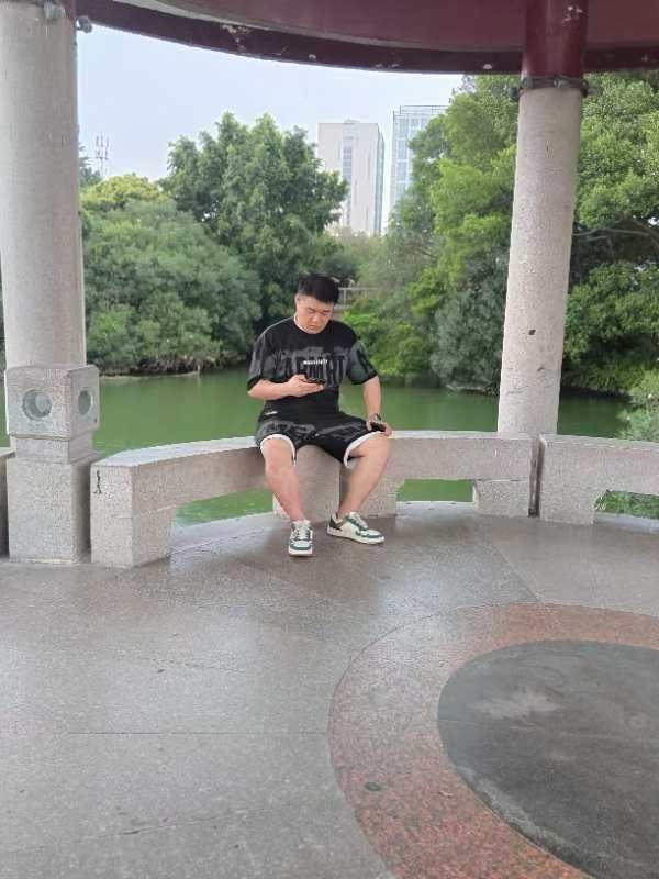 不善挽留的第二张照片--平和婚介网
